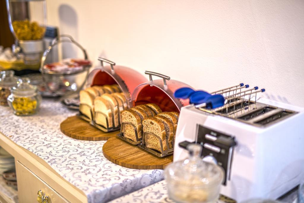 Art&Coffee Hotel Верона Екстериор снимка
